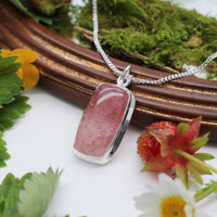 STRAWBERRY FIELDS - Sterling Silver & Strawberry Quartz Necklace