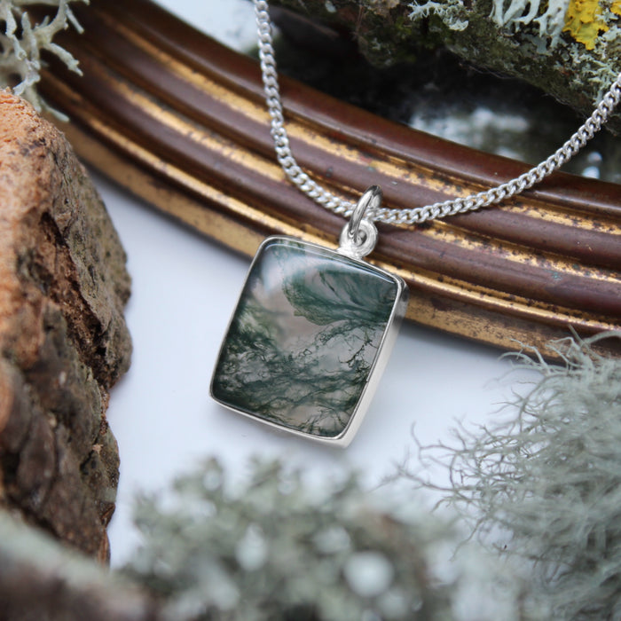 FOREST FOLLY - Sterling Silver & Moss Agate Necklace