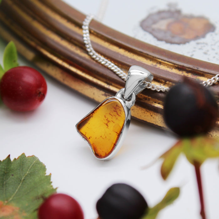 GOLDEN HOUR - Sterling Silver & Amber Necklace