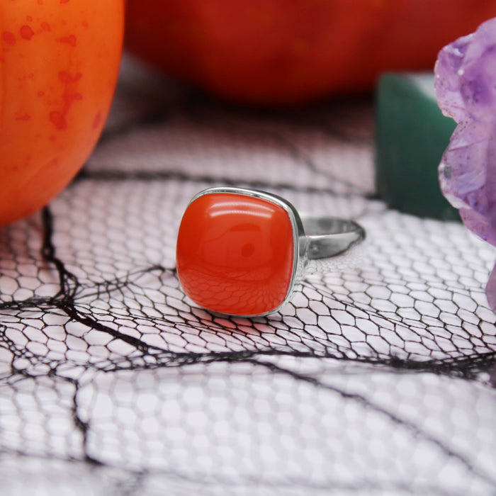 PUMPKIN PATCH - Sterling Silver & Carnelian Ring - US 7