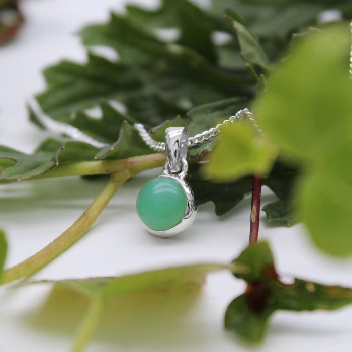 LILY PAD - Sterling Silver & Chrysoprase Necklace