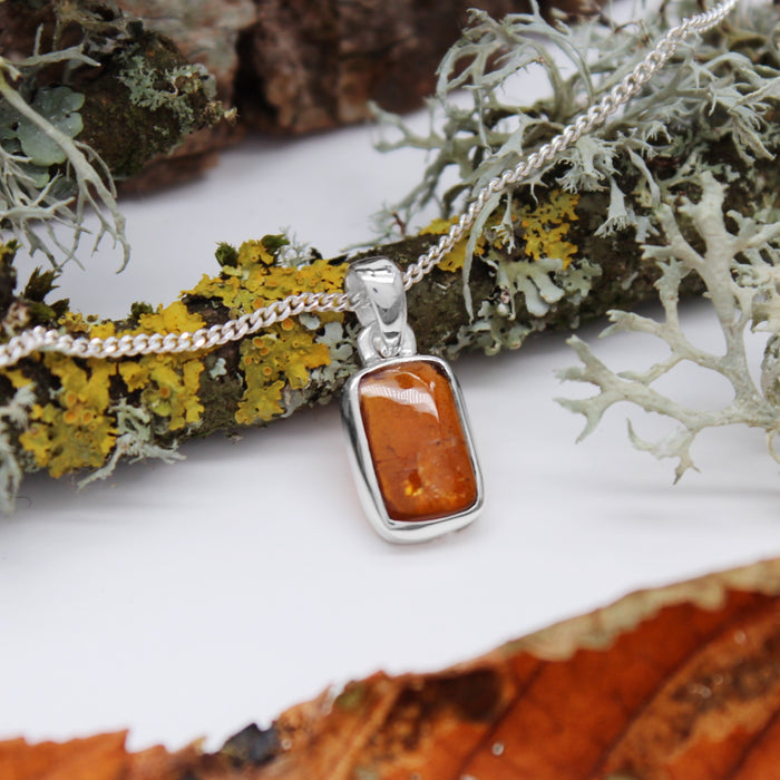 BONFIRE - Sterling Silver & Orange Kyanite Necklace